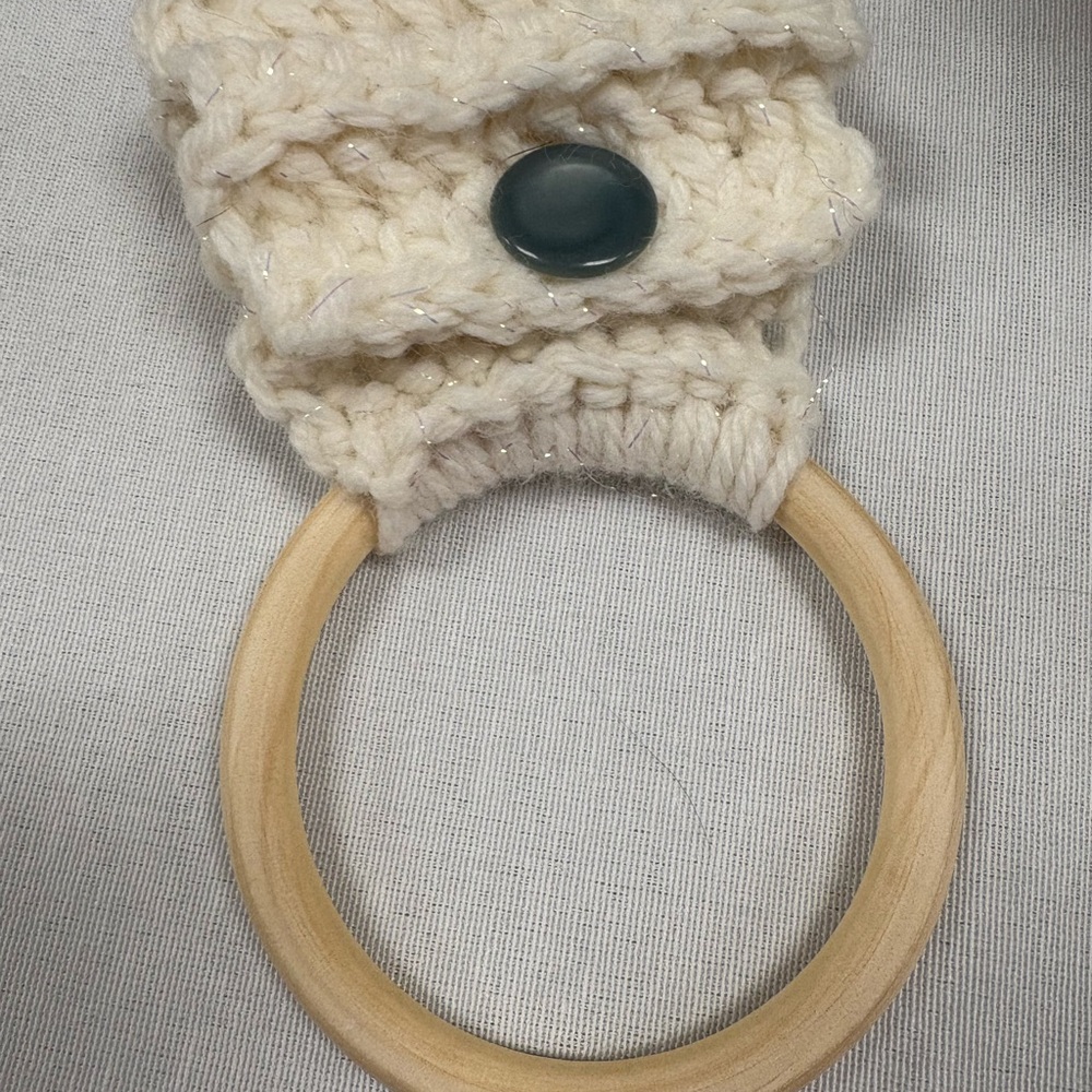 Kitchen towel holder